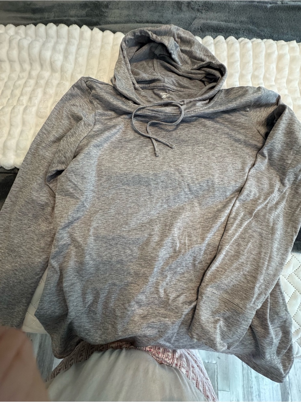 Reebok Men's Heather Gray Pullover Hoodie